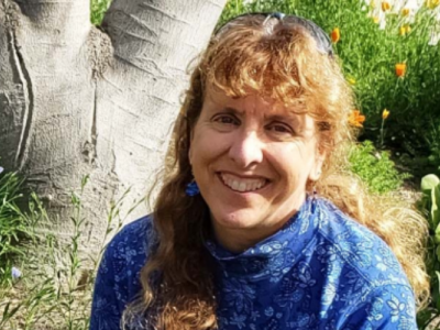 Dr. Lisa Dahill 